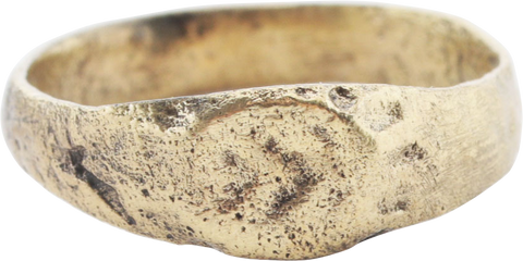MEDIEVAL WOMAN’S RING, ENGLAND, 400-700AD - Fagan Arms