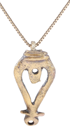 SCANDINAVIAN WOMAN’S PENDANT, 12th-14th CENTURY AD - Fagan Arms