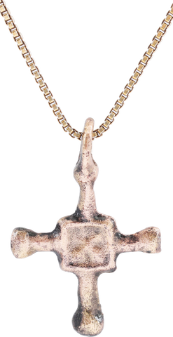 EUROPEAN CONVERT'S CROSS NECKLACE 9TH-10TH CENTURY - Fagan Arms