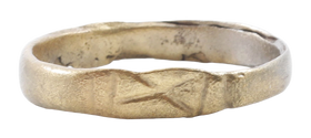 EUROPEAN WEDDING RING C.6TH-10TH CENTURY AD, SIZE 10 - Fagan Arms