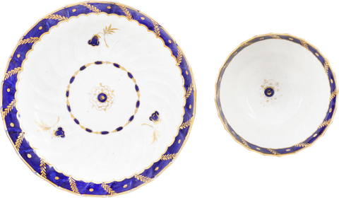 SECOND PERIOD WORCESTER TEA CUP AND SAUCER 1783-88 - Fagan Arms