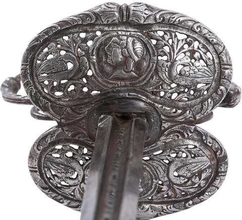 A FINE NORTH ITALIAN RAPIER C.1640-60 - The History Gift Store
