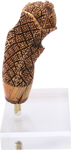 FINE AND RARE IVORY KRIS HANDLE, SUMATRA - Fagan Arms