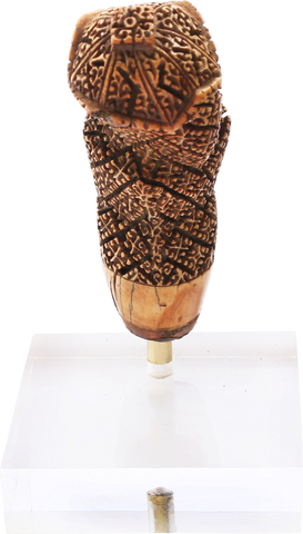 FINE AND RARE IVORY KRIS HANDLE, SUMATRA - Fagan Arms