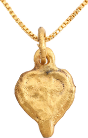VIKING HEART PENDANT NECKLACE, C.950-1050 AD - Fagan Arms