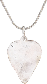 VIKING HEART PENDANT NECKLACE, C.950-1050 AD - Fagan Arms