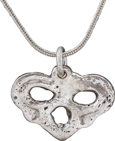 VIKING HEART PENDANT NECKLACE, C.950-1050 AD - The History Gift Store