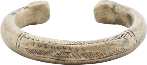 ASHANTI WOMAN'S FIGHTING BRACELET - Fagan Arms