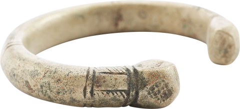 ASHANTI WOMAN'S FIGHTING BRACELET - Fagan Arms