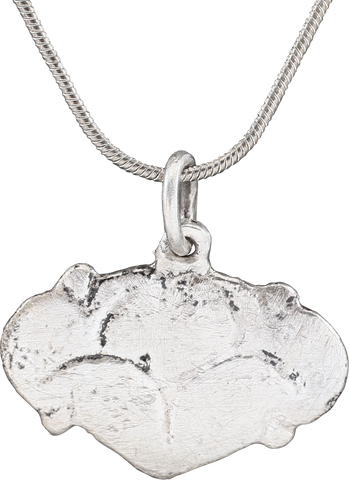 LARGE VIKING HEART PENDANT NECKLACE, 9TH-10TH CENTURY AD - Fagan Arms