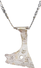 FINE VIKING VOTIVE AXE NECKLACE, C.850-1050 AD - Fagan Arms