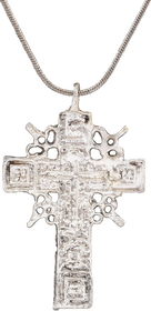 FINE LARGE EASTERN EUROPEAN CROSS, 17TH CENTURY - Fagan Arms