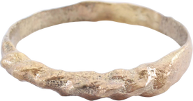 VIKING ROPED OR TWIST WEDDING RING, SIZE 9 ½ - Fagan Arms