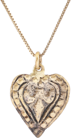 VIKING HEART PENDANT NECKLACE, 9TH-11TH CENTURY AD - Fagan Arms
