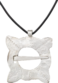 MASSIVE EARLY VIKING PROTECTIVE BROOCH C.700-850AD - Fagan Arms