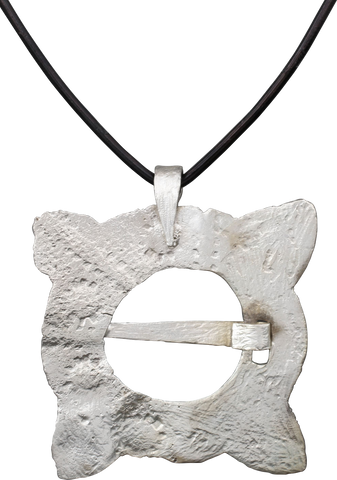 MASSIVE EARLY VIKING PROTECTIVE BROOCH C.700-850AD - Fagan Arms