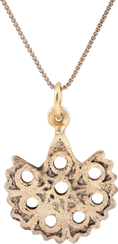 EUROPEAN WOMAN’S PENDANT NECKLACE C.1600 - The History Gift Store