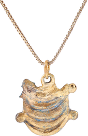 FRENCH WOMAN’S PENDANT, C.1250-1450 - Fagan Arms