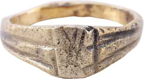 LATE GOTHIC LADY’S FASHION RING C.1600, SIZE 4 1/2 - Fagan Arms