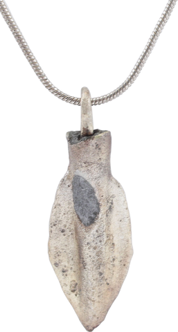 FINE GREEK ARROWHEAD PENDANT NECKLACE, C. 8TH-3RD CENTURY BC - Fagan Arms