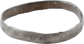 RARE SILVER VIKING WEDDING RING, 9th-11th CENTURY, SIZE 11 - Fagan Arms
