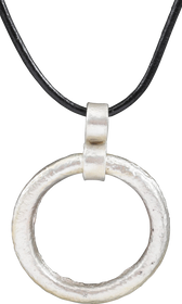 CELTIC PROSPERITY RING NECKLACE, C.400-100 BC - Fagan Arms