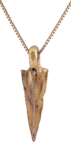 ROMAN TRIANGULAR ARROWHEAD NECKLACE, 100BC-100AD - Fagan Arms