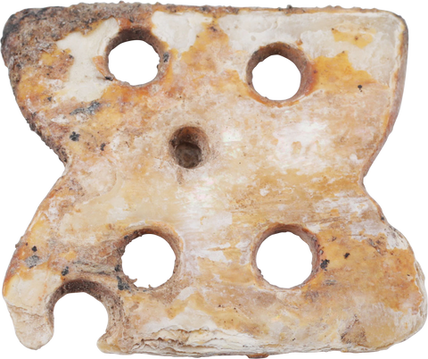 PRECOLUMBIAN MOTHER OF PEARL SHELL ORNAMENT - Fagan Arms