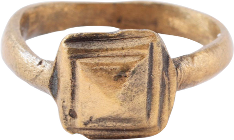 FINE ROMAN PROSTITUTE'S RING, C.100-300 AD, SIZE 3 ½ - Fagan Arms