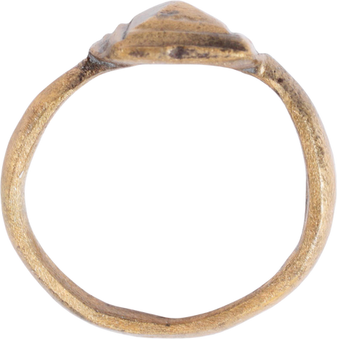 FINE ROMAN PROSTITUTE'S RING, C.100-300 AD, SIZE 3 ½ - Fagan Arms
