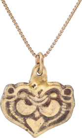 FINE VIKING HEART PENDANT NECKLACE, 11TH CENTURY - Fagan Arms