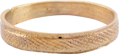 FINE VIKING WEDDING RING, SIZE 9 ½ - The History Gift Store