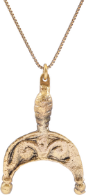 FINE VIKING LUNAR PENDANT NECKLACE, 9TH-10TH CENTURY AD - Fagan Arms