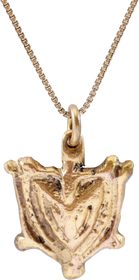 SCANDINAVIAN HEART PENDANT NECKLACE, C.1000-1200 AD - Fagan Arms