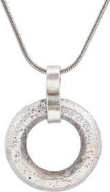CELTIC PROSPERITY RING NECKLACE, C.400-100 BC - Fagan Arms