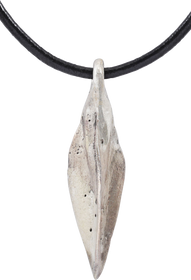 FINE GREEK ARROWHEAD PENDANT NECKLACE, C. 8th-3rd CENTURY BC - The History Gift Store
