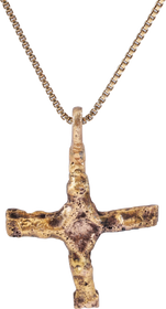 EUROPEAN CONVERT’S CROSS NECKLACE, 9th-10th CENTURY - Fagan Arms