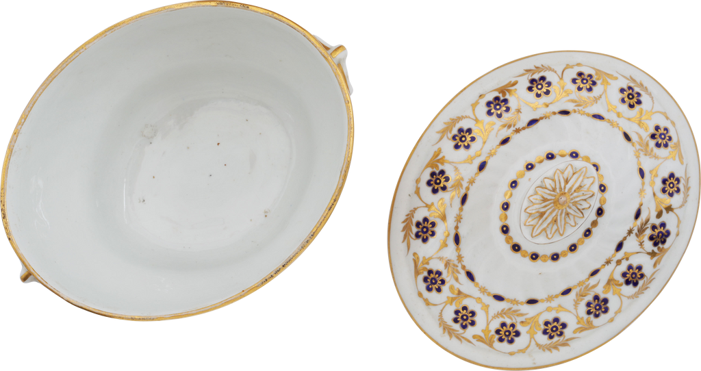 FINE FIRST PERIOD WORCESTER SUGAR BOWL - Fagan Arms
