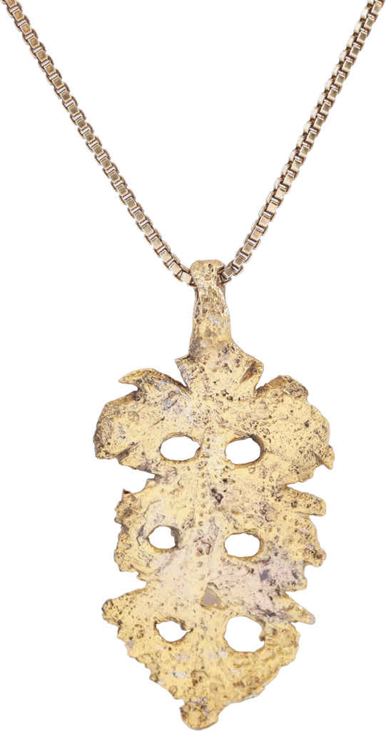 NOBLE WOMAN’S PENDANT, 15TH-17TH CENTURY AD - Fagan Arms
