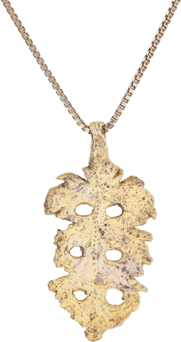 NOBLE WOMAN’S PENDANT, 15TH-17TH CENTURY AD - Fagan Arms