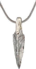 BRONZE ARROWHEAD PENDANT NECKLACE, HELLENISTIC GREEK, 300 - 100 BC - Fagan Arms