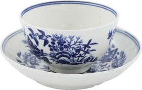 ENGLISH WORCESTER PORCELAIN TEA BOWL AND UNDER BOWL, DR. WALL PERIOD, C.1770-83 - The History Gift Store