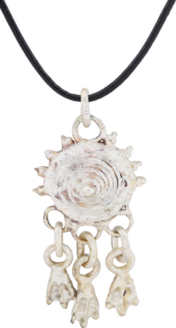 VIKING SORCERESS’S PENDANT NECKLACE. 10th-11th CENTURY - Fagan Arms