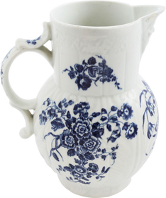 FIRST PERIOD WORCESTER PITCHER/JUG 1755-83 - Fagan Arms