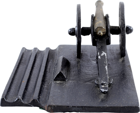 VINTAGE DESK TOP CANNON LETTER/PEN HOLDER - The History Gift Store