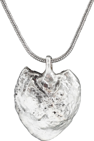 VIKING HEART PENDANT C.800-1000 AD - The History Gift Store