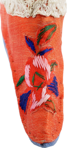 CHINESE LADY’S SHOES FOR BOUND FEET (FOOT BINDING) - The History Gift Store