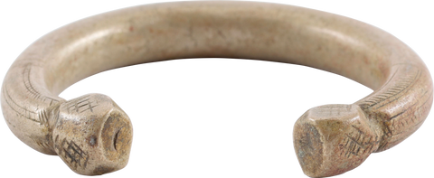 ASHANTI WOMAN'S FIGHTING BRACELET - Fagan Arms