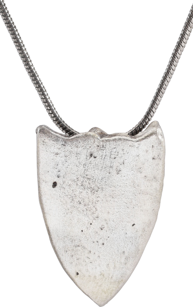 MEDIEVAL EUROPEAN WOMAN’S PENDANT NECKLACE C.1350-1600 - Fagan Arms