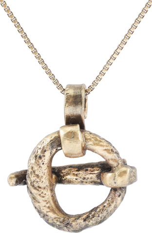 SUPERB VIKING PROTECTIVE BROOCH, 900-1050 AD - Fagan Arms